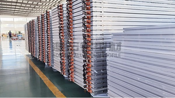 非標鋁框架型材1天出方案設(shè)計-澳宏鋁業(yè)